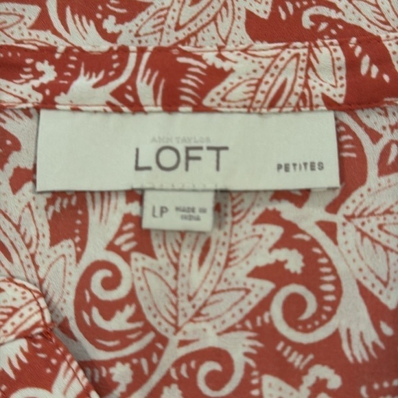 Ann Taylor Loft Blouse - Picture 3 of 5